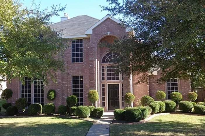 Complete yard maintenance